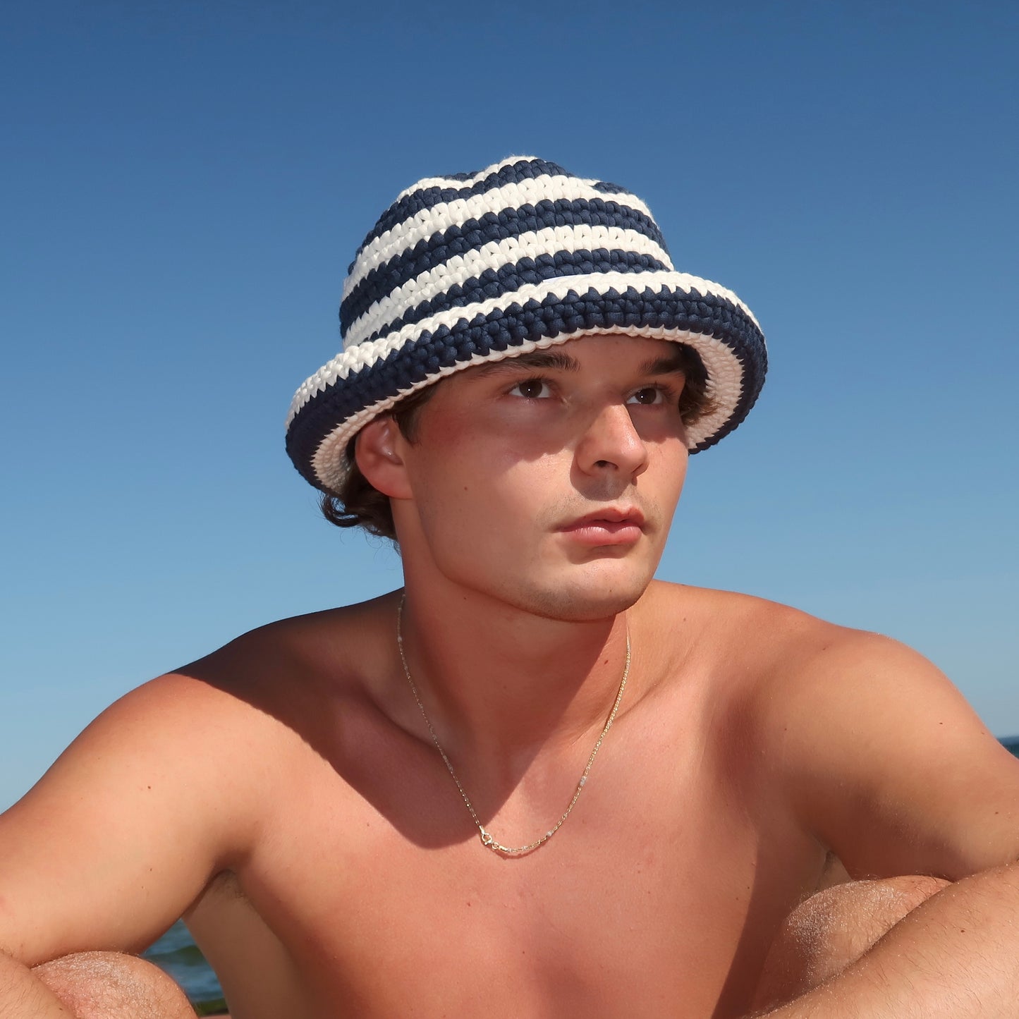 bucket hat - ocean breeze